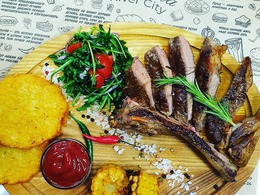 ��������