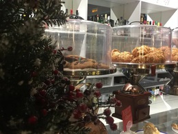 ��������