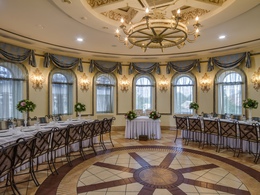 ����������