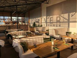 River Room &�Summer