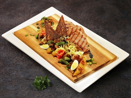 �������