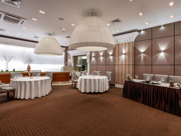 �������-����