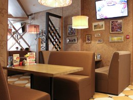 ����� ����