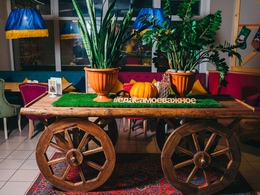 �������