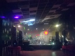 ��-�� Music Club