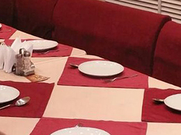 ����� ����