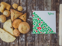 �������