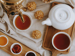 �������