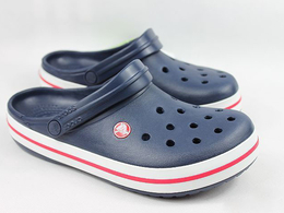 Crocs (�֠�����)