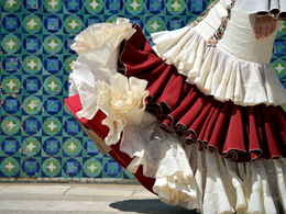 �������