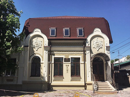 �������