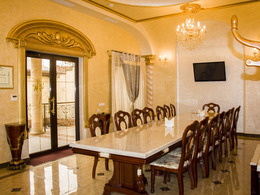 ����-����