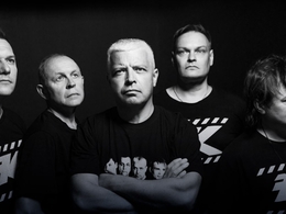 ��������