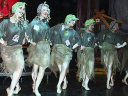 �������