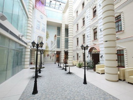 �������-Hall