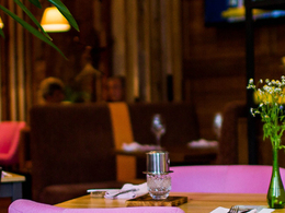 Corner Cafe &�Kitchen