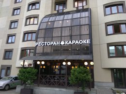 ��� &���