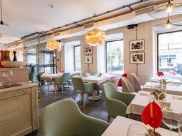 �������