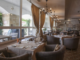 Via ������