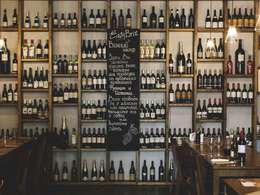 Easy Brix Grill &�Wine