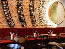 �������