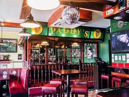 Paddy`s Irish Pub &�Eatery