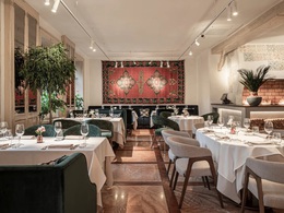 �������