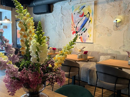 ����� � ����