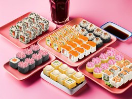 �������