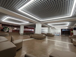 ����� ����