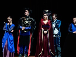 ����� �'���