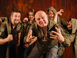 �������