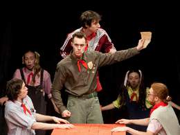 �������