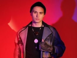 Vlad Zotov, Monovika � ����� �����