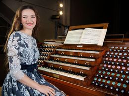 ��� � �� ������