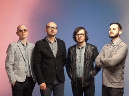 ��� � �����
