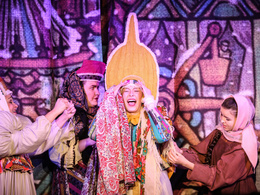 �������