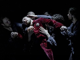 �������