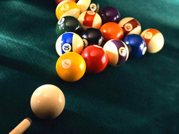 �������