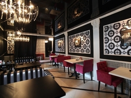 ���`����