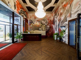 �������