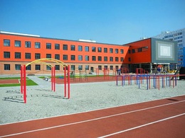 ���� ��� � 215, �.�. ��������