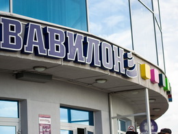 �������