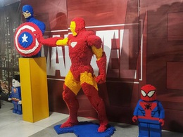 �����