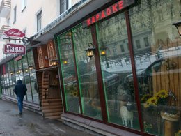 �������