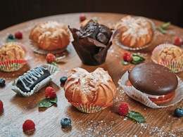 ��������