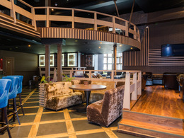 �������