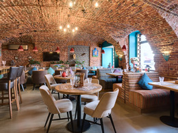 ����-�������