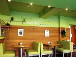 ���� &��