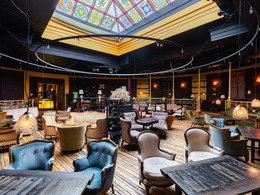 ��������8